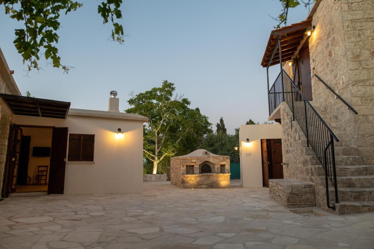 Droshia Traditional Homes, Coco-Mat Full Experience Dhrousha Dış mekan fotoğraf